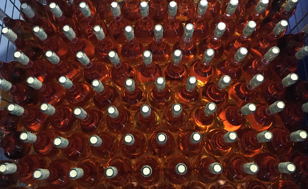 Can Feliu wine bottles